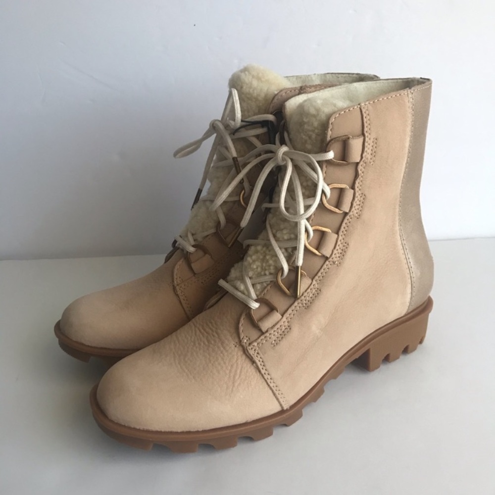 Sorel Phoenix boots
